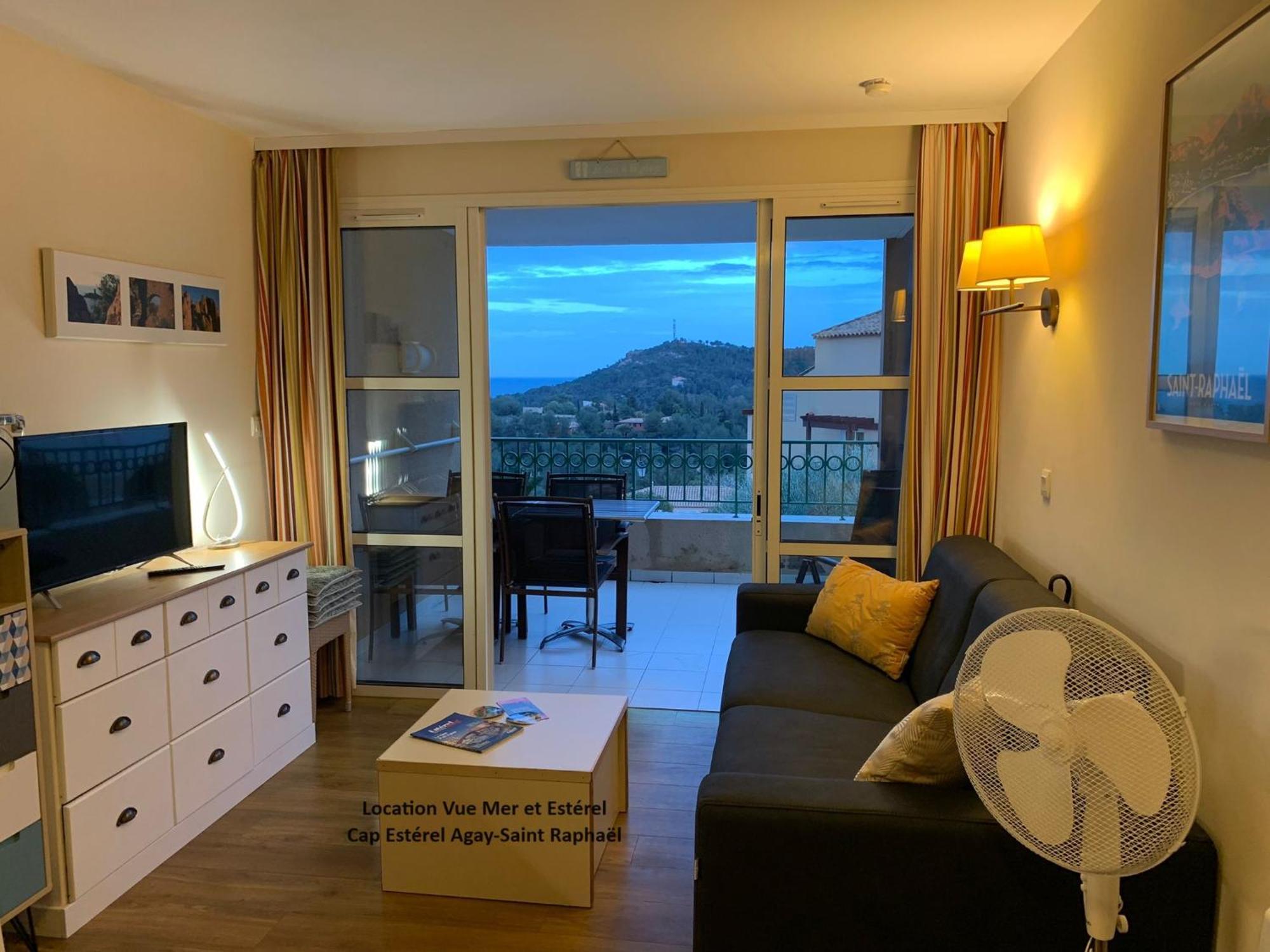 "Location Vue Mer Et Esterel", Cap Esterel Agay-Saint Raphael, T2, Piscines, Parking, Wifi Apartamento Exterior foto